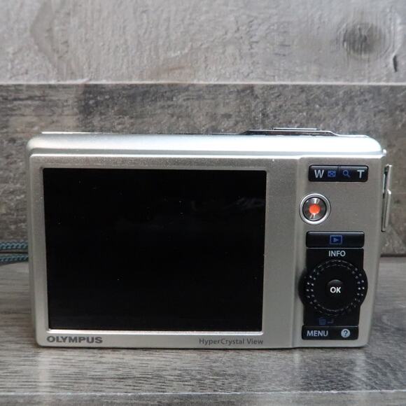 Olympus Stylus 5010 14MP 5x Zoom 4.7-23.5mm 1:2.8-6.5 - Picture 3 of 7